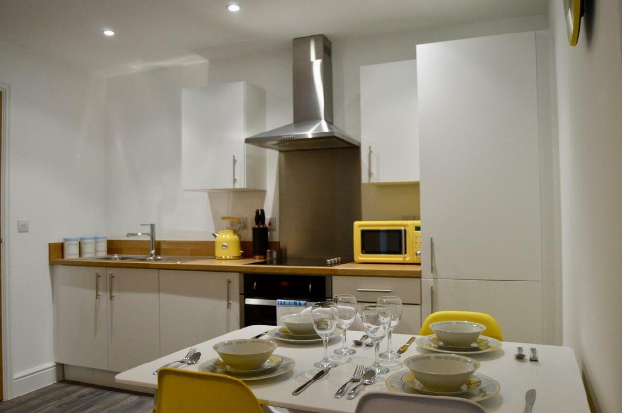 Qh31 - City Centre Location With 2 Double Bedrooms Sleeping Up To 4 People - Spacious Work Or Leisure Apartment Σέφιλντ Εξωτερικό φωτογραφία