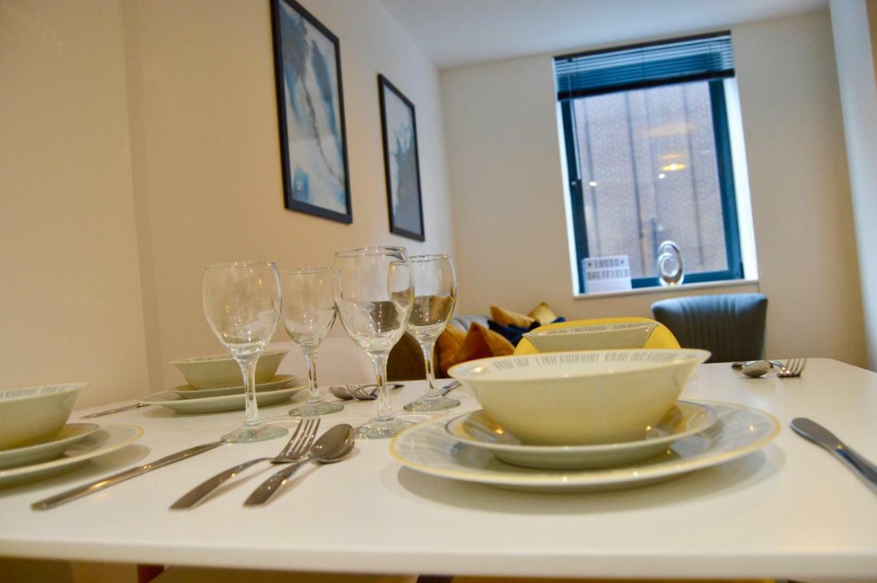 Qh31 - City Centre Location With 2 Double Bedrooms Sleeping Up To 4 People - Spacious Work Or Leisure Apartment Σέφιλντ Εξωτερικό φωτογραφία